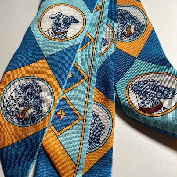 Two Thin Scarves / Hair Bands / Scarves
- #720 - Picture 4 of 6